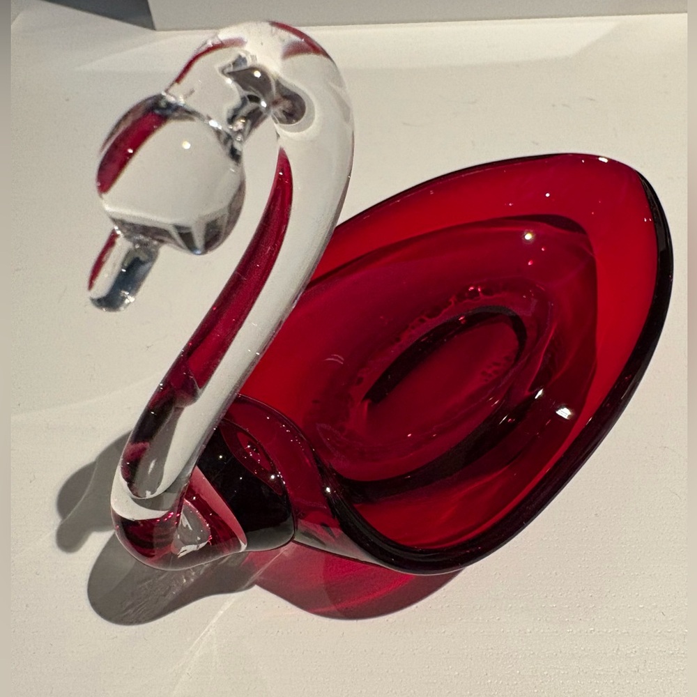 Vintage Miniature Crimson Glass Swan